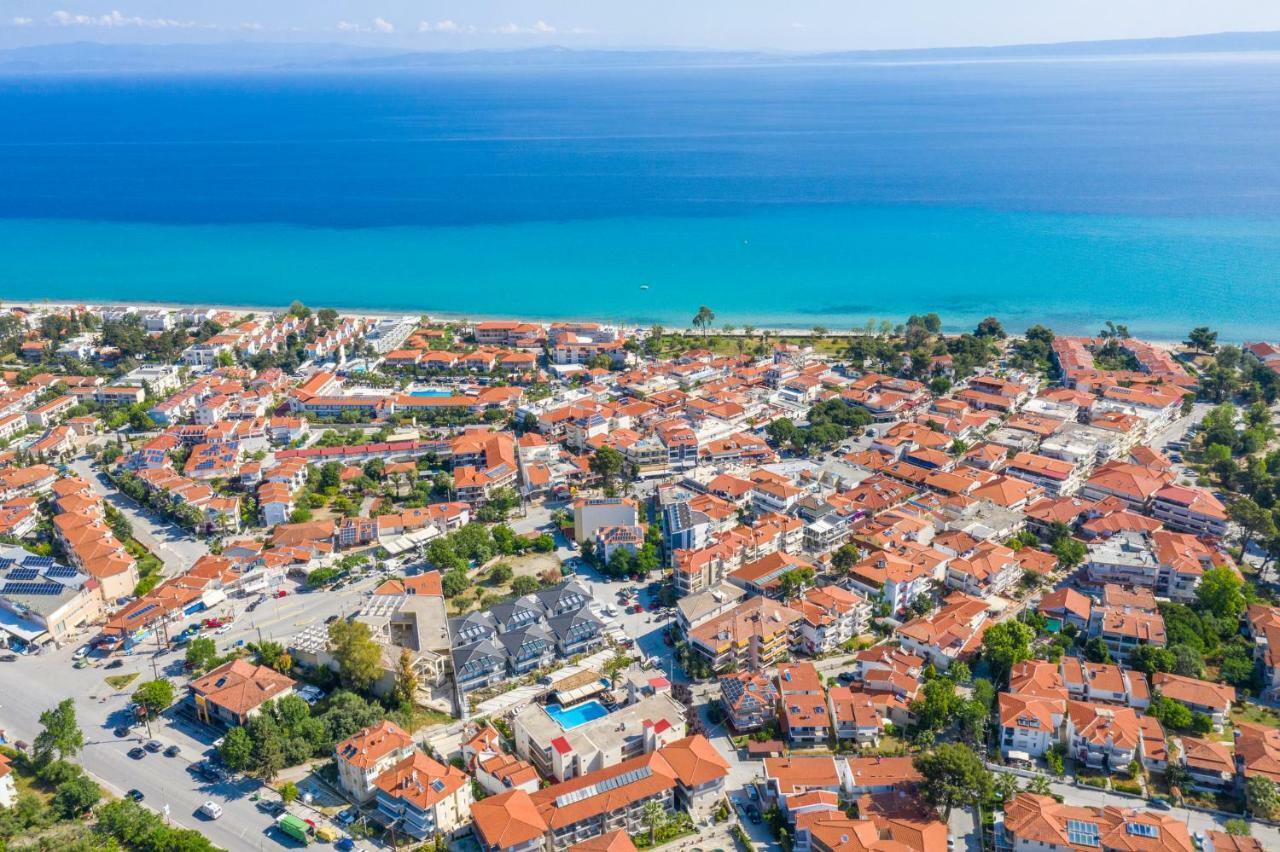 Lesse Hotel Chalkidiki エクステリア 写真